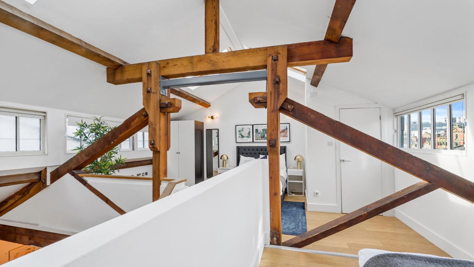 Apartment Host & - The Cavern Quarter Loft *